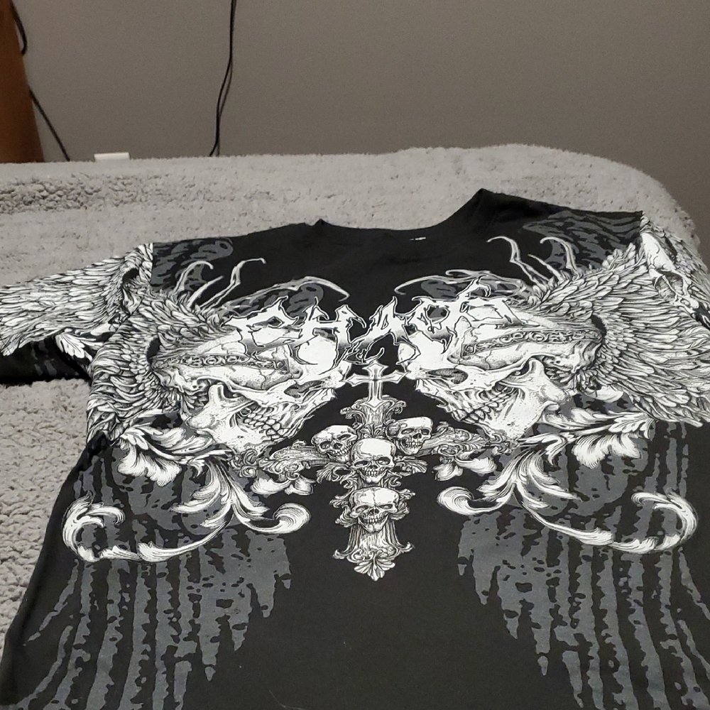 Savage Black Tee with White and Gray Skull Design